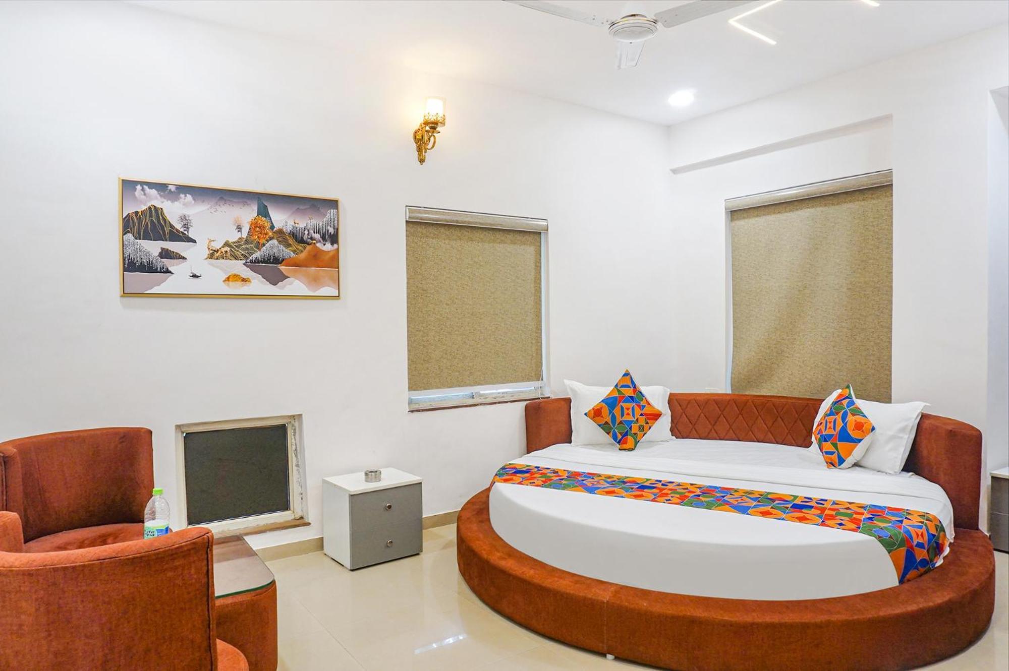 Hotel O The Leela Inn 푸네 외부 사진