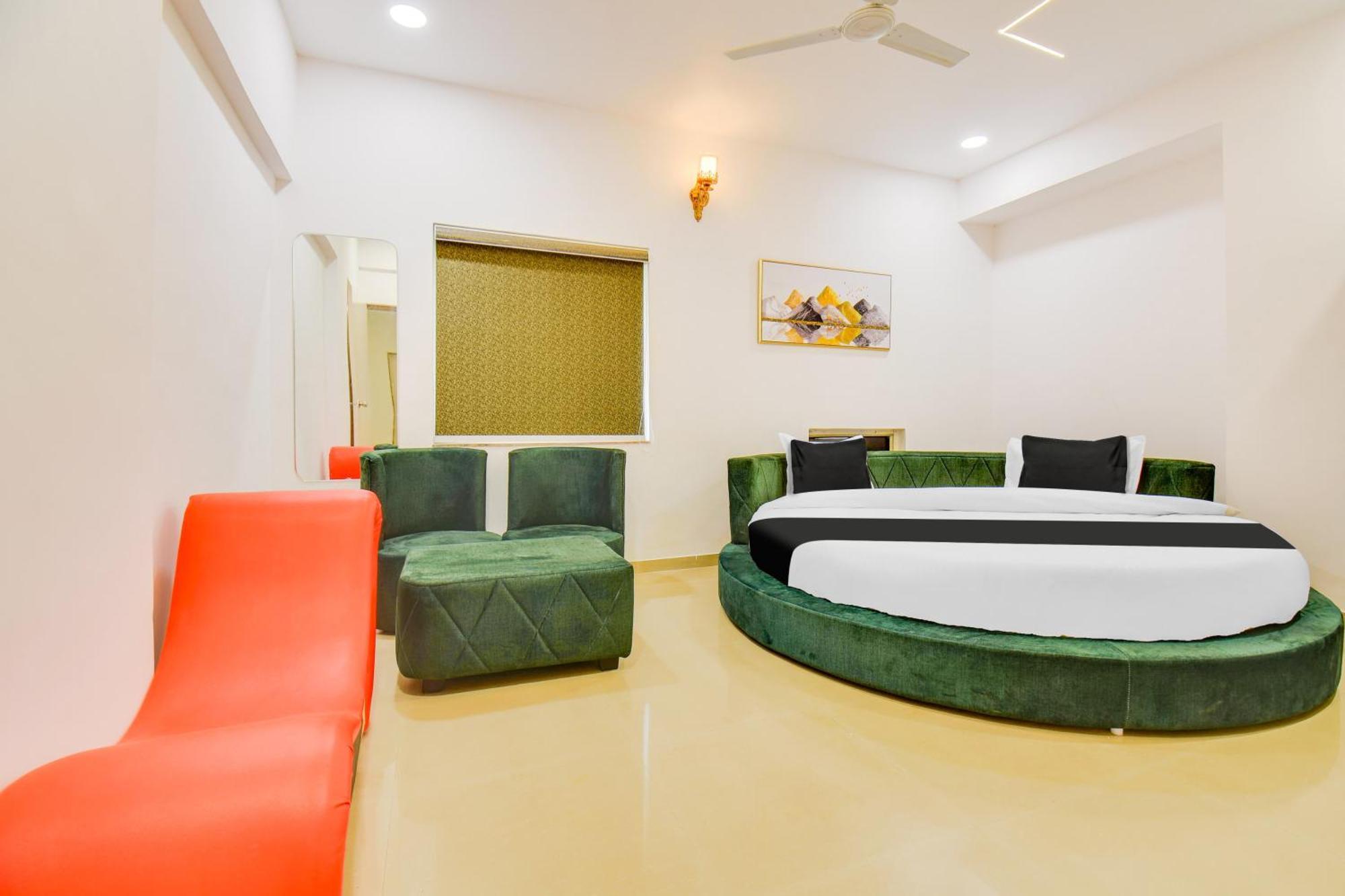 Hotel O The Leela Inn 푸네 외부 사진